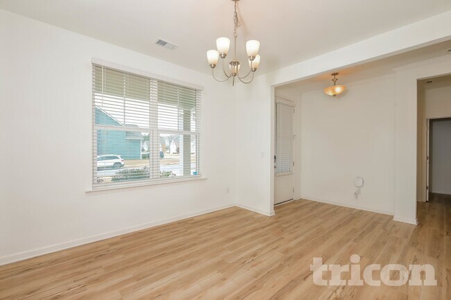 Foto del edificio - 305 Fairmont Ave