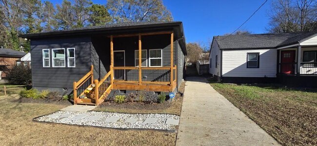 Foto del edificio - 639 Ozburn Rd NW