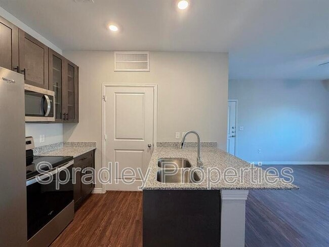 Foto del edificio - 1124 W Ave O