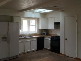 Building Photo - 2150 Tamarack Ave