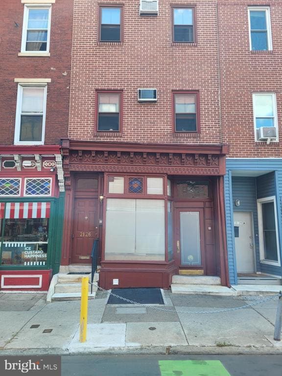 Building Photo - 2126 South St