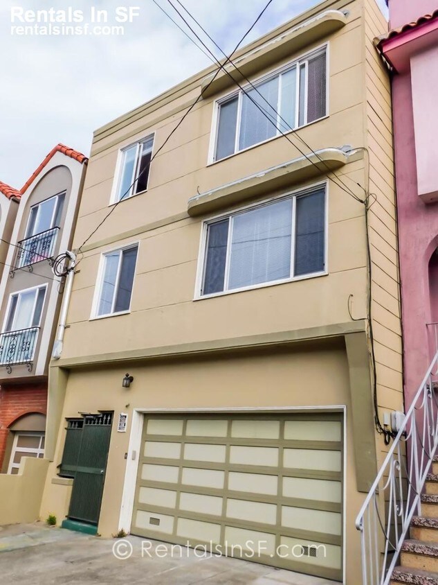 Foto principal - 1268 25th Ave