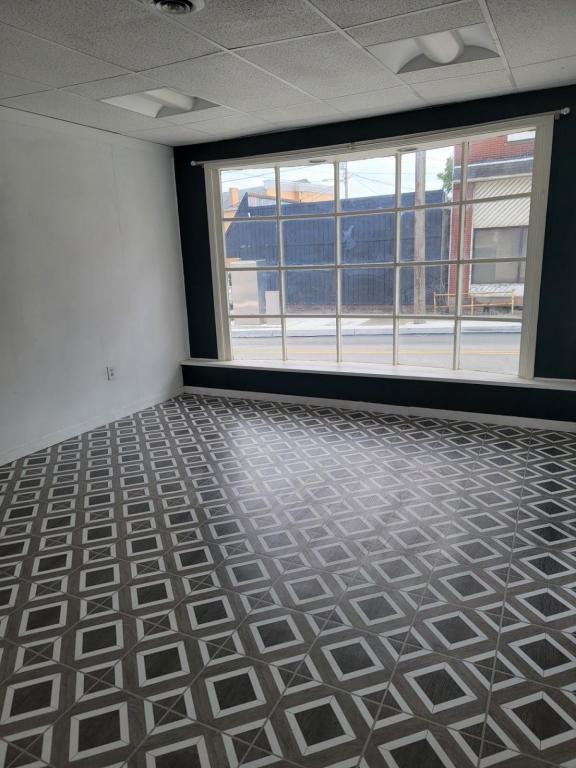 Foto del edificio - 306 Depot St