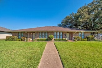 Building Photo - 6341 Rincon Way