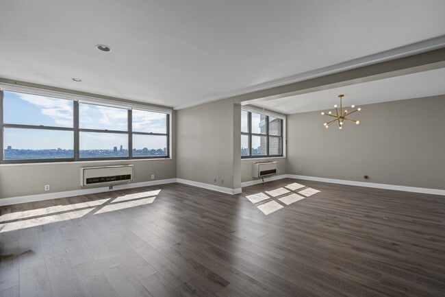 Photo - 7004 JFK Blvd E (Guttenberg, NJ) Townhome