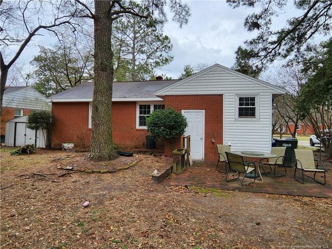Building Photo - 3526 Furman Dr