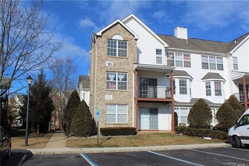 Building Photo - 1000 Stony Brook Way