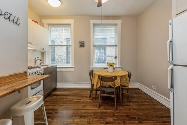 Foto del edificio - 3640 N Pine Grove Ave