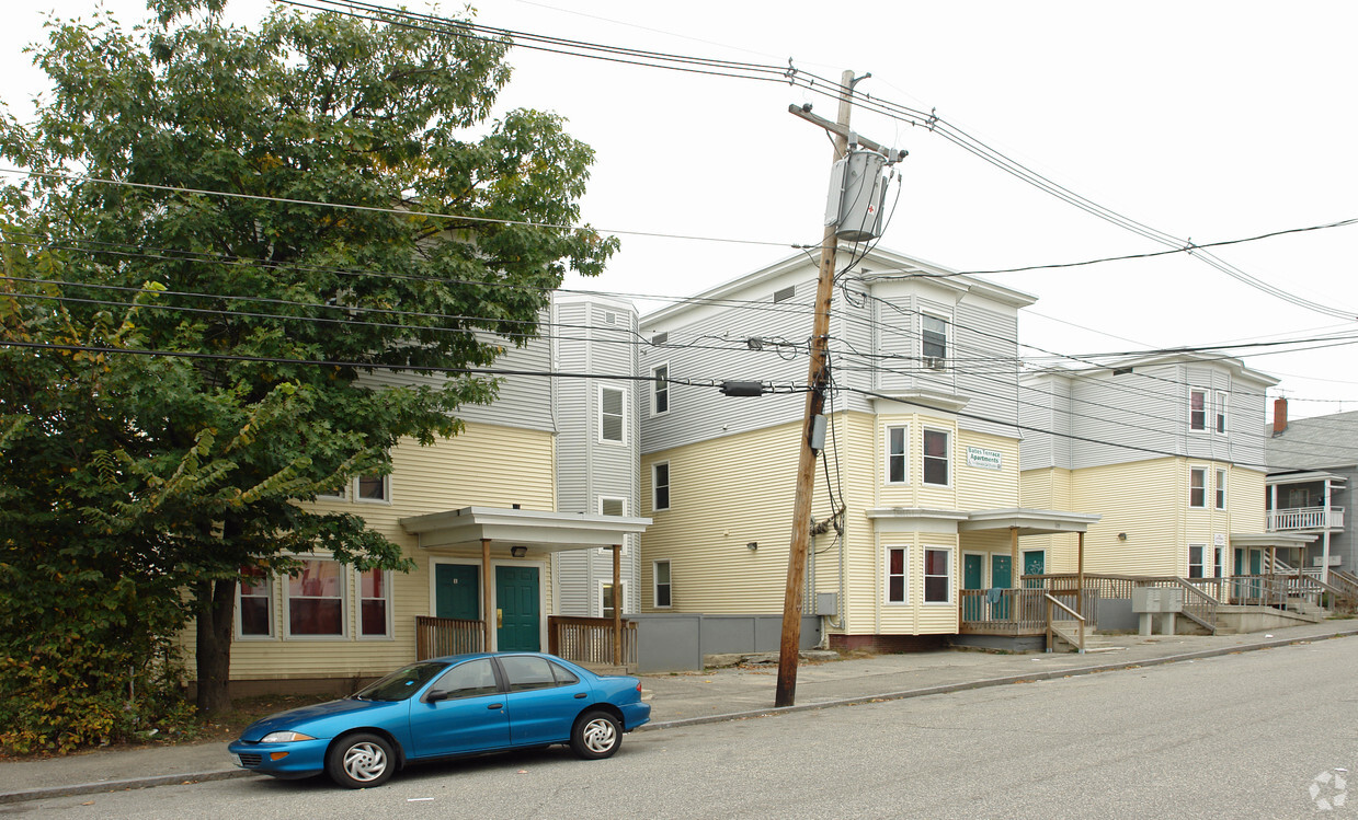 Building Photo - Bates Terrence Apartments