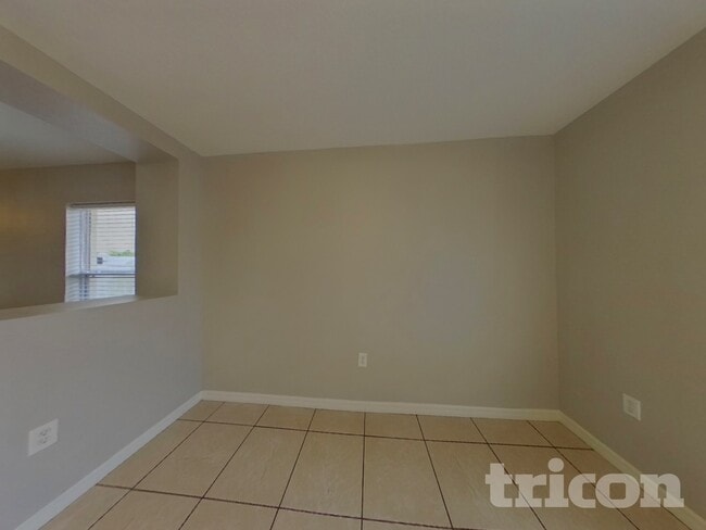 Building Photo - 4621 Ross Lanier Ln