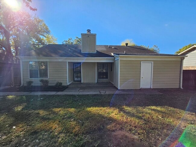 Photo - 3943 Silverleaf Rd House