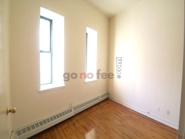 Building Photo - 268 W 120th St
