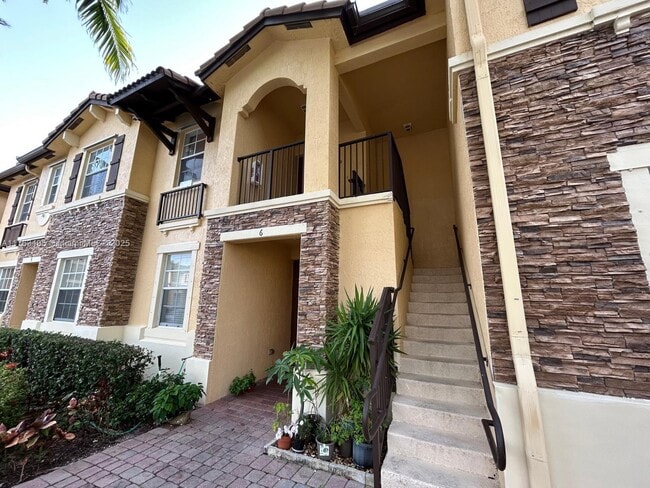 Foto del edificio - 9257 SW 227th St