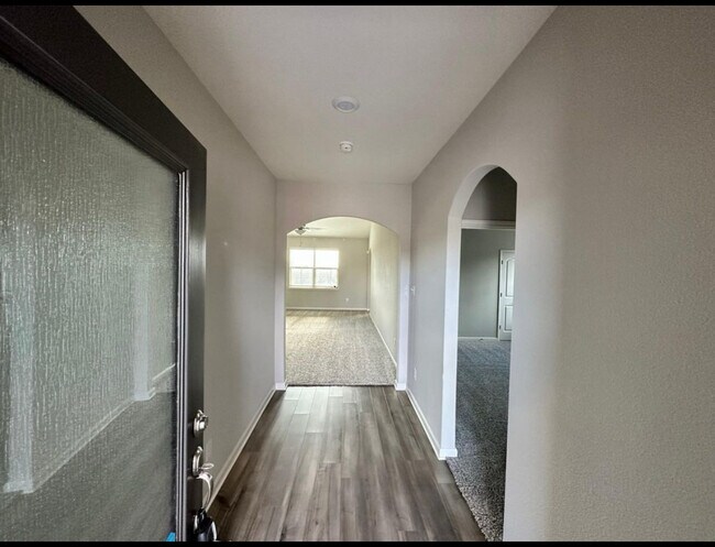 Building Photo - 1828 Liam Dr