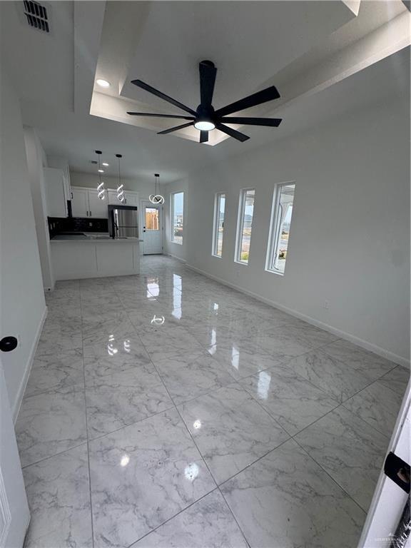 Foto del edificio - 12 Notre Dame Ave