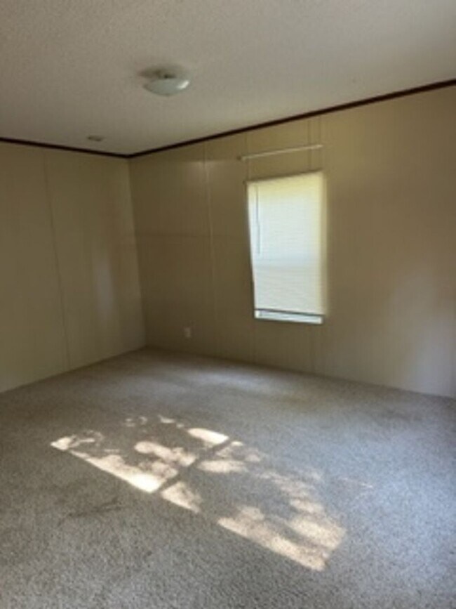 Foto del edificio - 6240 Possum Ridge Rd