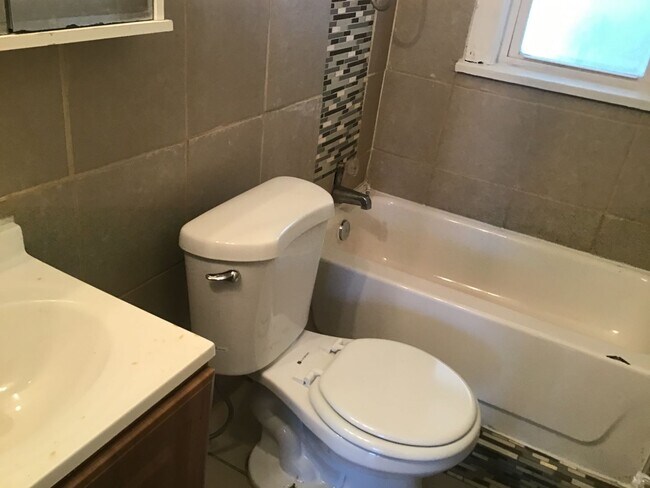 Foto del edificio - 3 Bedroom Single Family Home