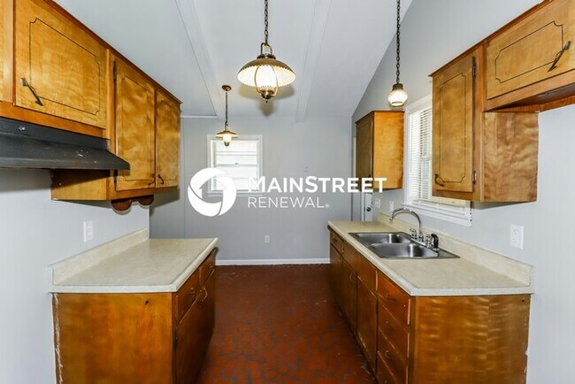 Building Photo - 3 Bedroom Pet-Friendly Home in Memphis, TN...