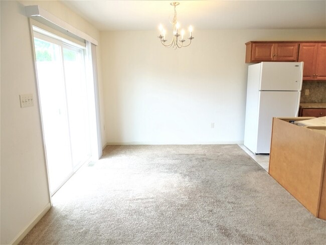 Foto del edificio - 712 Lincoln Gardens Rd