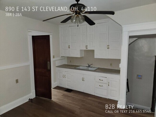 Foto del edificio - 890 E 143rd St