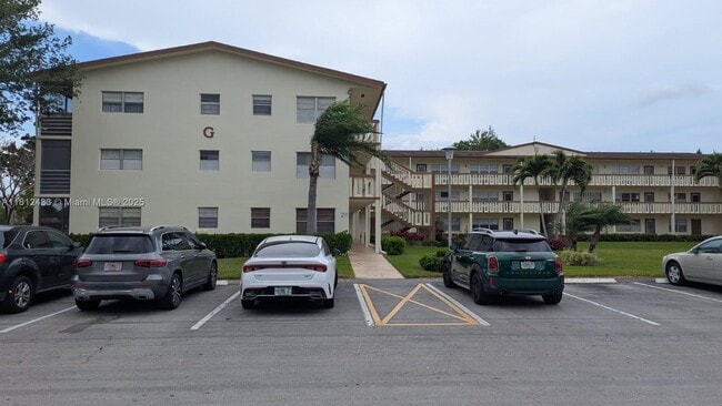 Foto del edificio - 286 Mansfield G