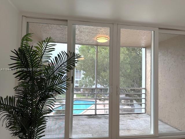 Foto del edificio - 9431 Live Oak Pl