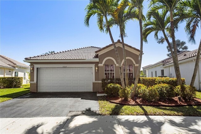 Foto del edificio - 4202 Sabal Ridge Cir