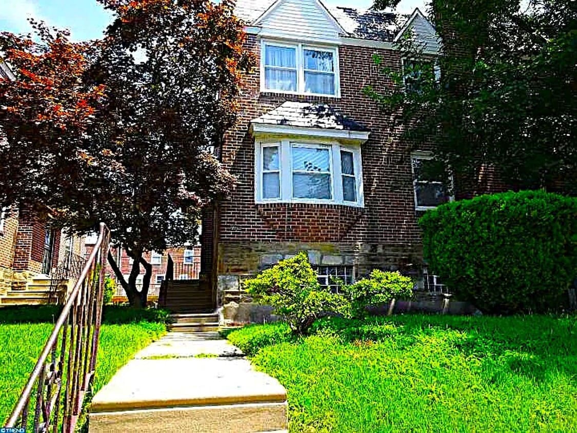 Welcome to your new lovely home in the Mt. Airy section of Philadelphia!!! - Welcome to your new lovely home in the Mt. Airy section of Philadelphia!!!