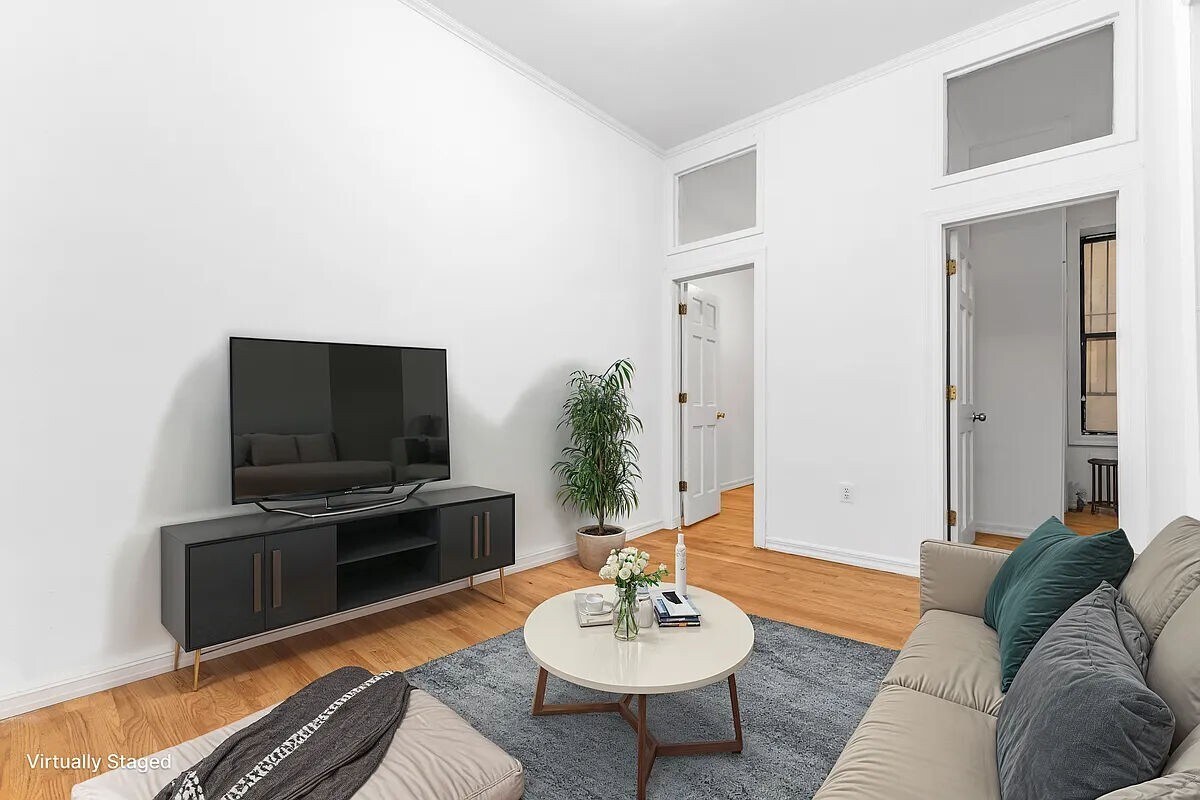 Foto principal - 303 Broome St