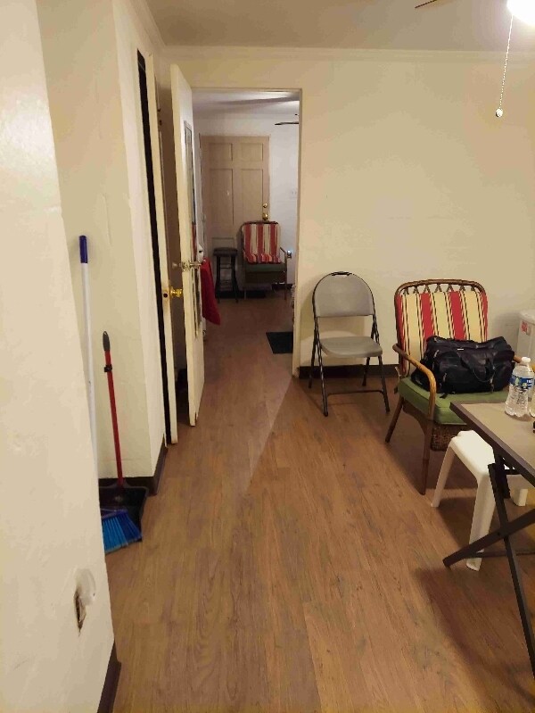 Foto del edificio - 729 Corn Ave