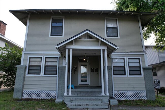 Building Photo - 203 S WESTLAND Ave