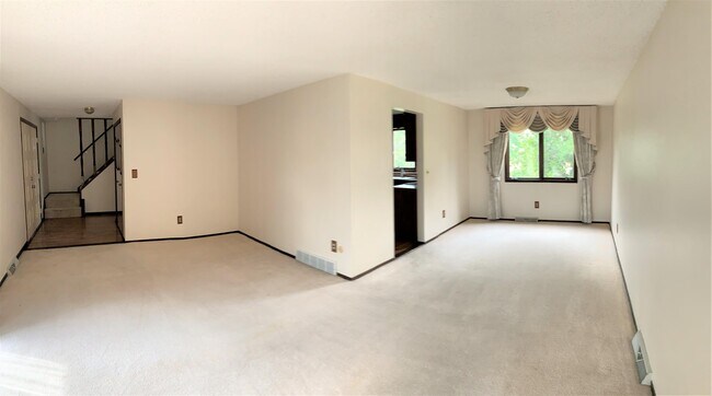 Foto del edificio - 894 Braun Ct