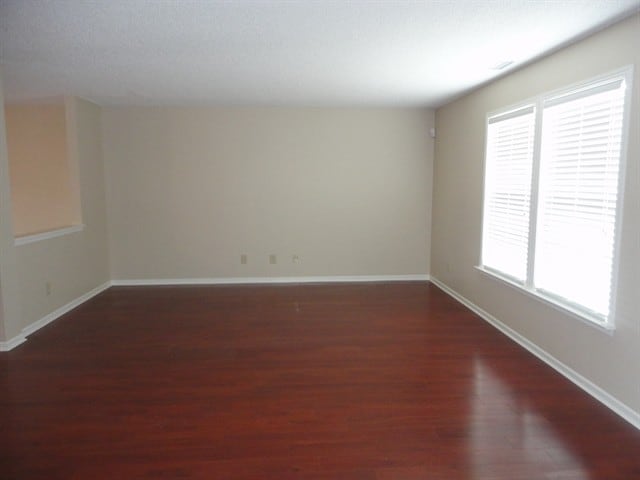 Foto del edificio - 10812 Parker Dr