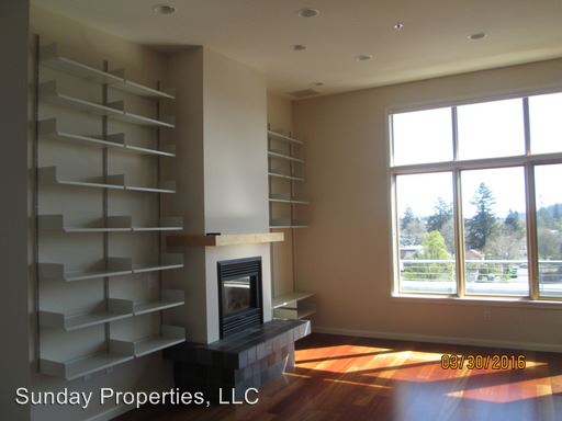 Building Photo - 1375 Olive St