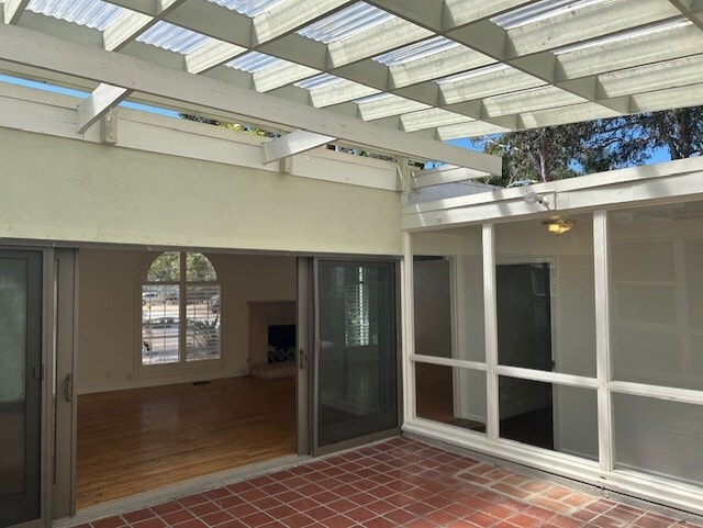 Building Photo - 6894 Pasado Rd