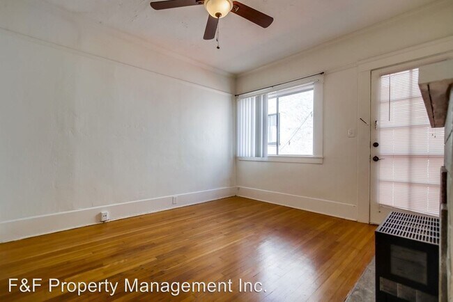 Foto del edificio - 2241-2271 Fourth Ave