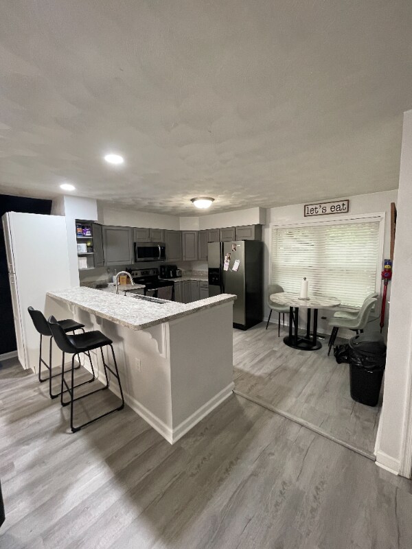 Building Photo - 8550 Tidewater Dr