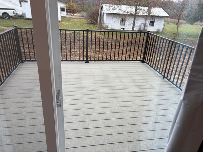 Foto del edificio - 28712 Woodland Heights Dr