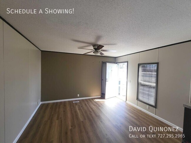 Building Photo - 217 Eastwood Dr