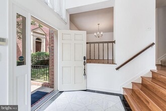 Building Photo - 1443 Hampton Hill Cir