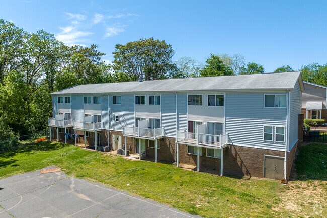 100 Princess Ann St - Hazel Hill