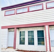 Building Photo - 3982 Crayrich Cir