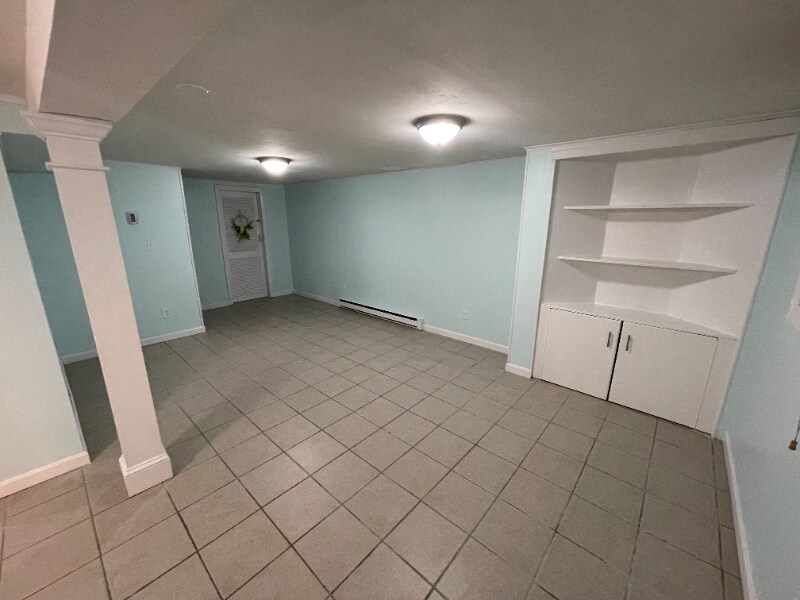 7 Ellery St Unit 2, Gloucester, MA 01930 Room for Rent in Gloucester