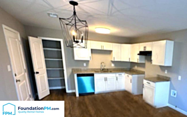 Building Photo - 1672 Berkshire Ave