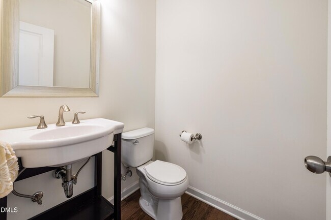 Foto del edificio - 4351 Flintlock Ln