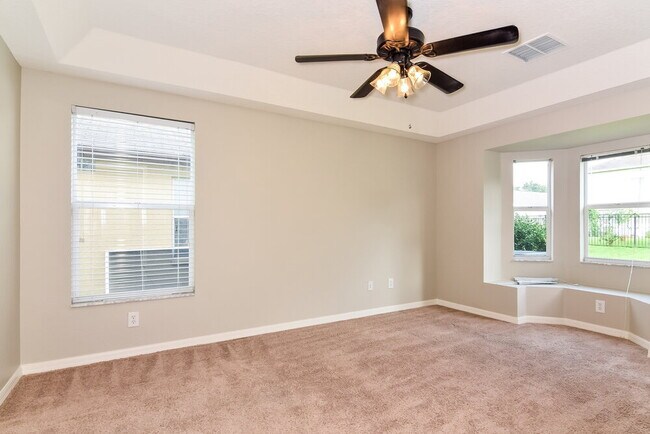 Foto del edificio - 5822 Wrenwater Dr