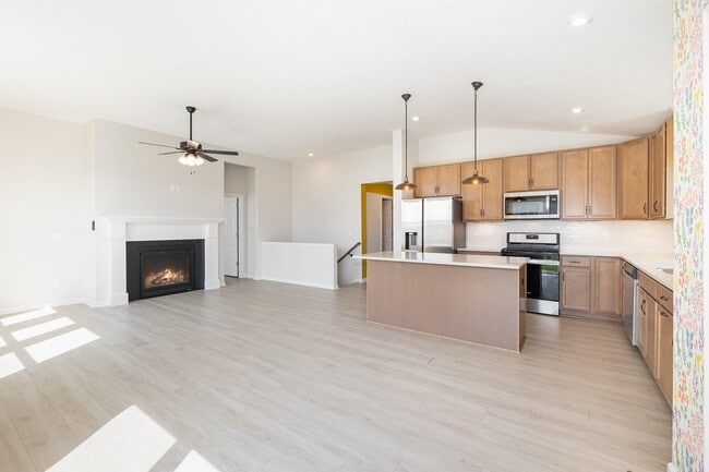 Building Photo - 11035 Woodmont Wy