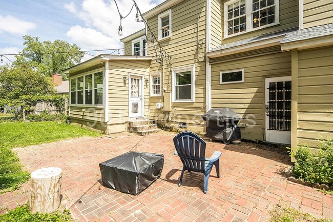 Building Photo - 59 N Ashlawn Rd