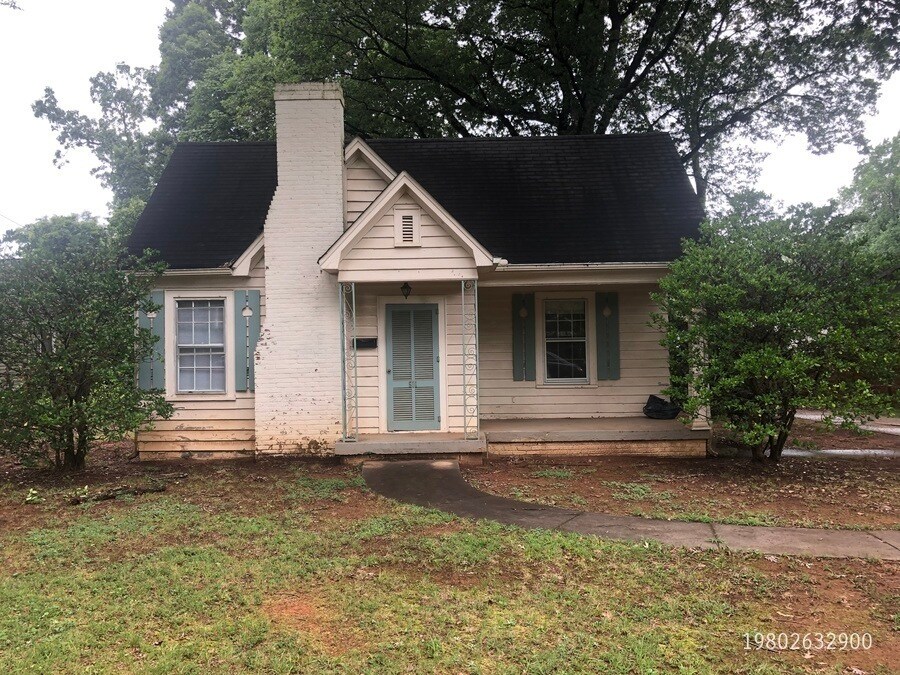 Foto principal - 511 Pierson Dr