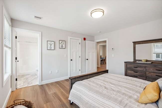 Interior Photo - Bayberry Commons